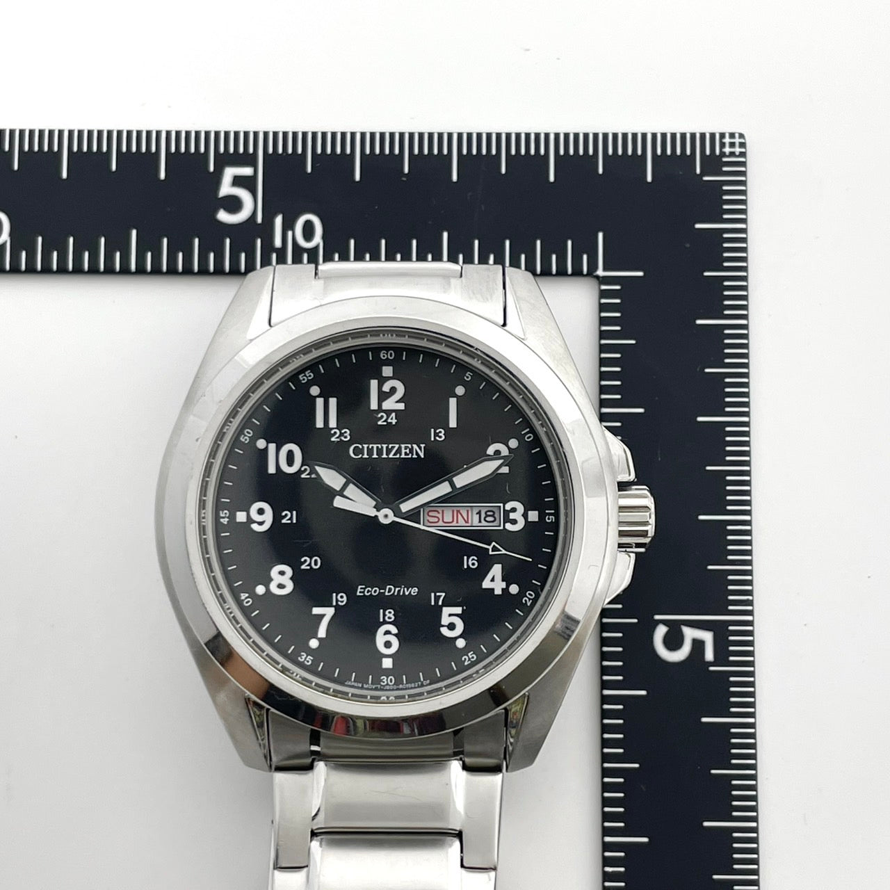 【稼働品】CITIZEN シチズン メンズ 腕時計 エコドライブ AW0050-82E ソーラー デイデイト ブラック文字盤 シルバー アラビア数字 ミリタリーデザイン カジュアル ビジネス 10気圧防水 アナログ 高視認性 クリーニング済み G6