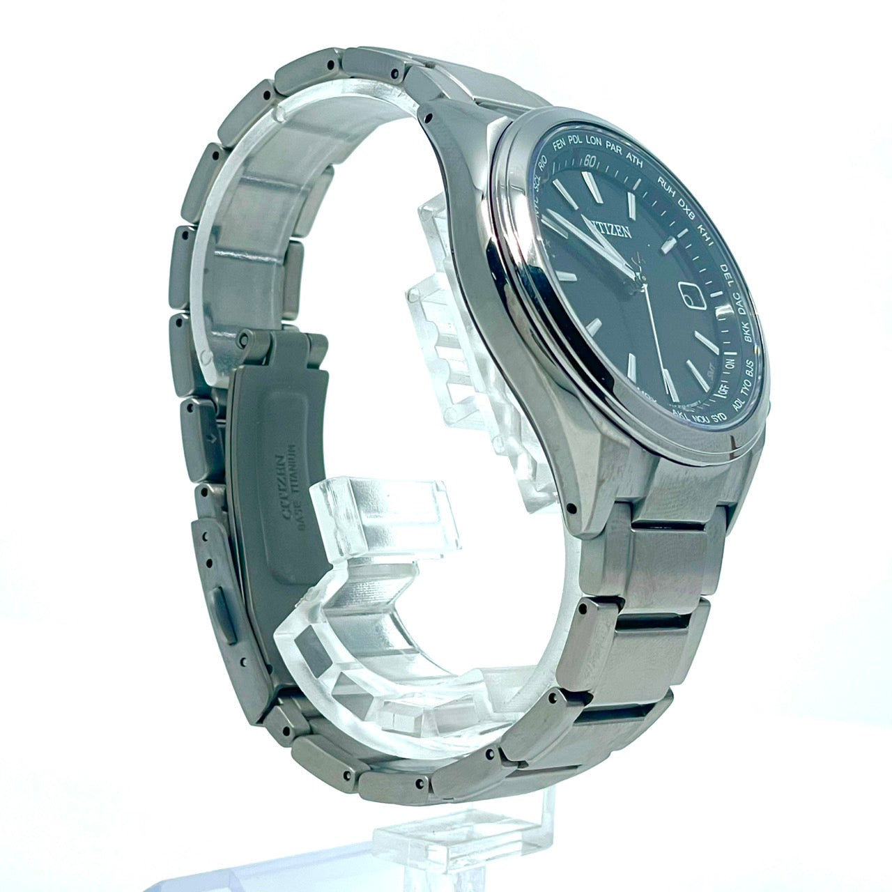 【稼働品】CITIZEN シチズン メンズ 腕時計 エコドライブ 電波ソーラー H149-S118921 ワールドタイム ネイビー文字盤 シルバー 多機能 ビジネス スタイリッシュ アナログ 10気圧防水 パーペチュアルカレンダー クリーニング済 G6