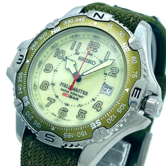 【電池交換済／稼働品】SEIKO セイコー FIELD MASTER フィールドマスター 7N35-6090 メンズ 腕時計 20BAR防水 方位磁針ベゼル ミリタリーウォッチ アウトドア カーキ グリーン クオーツ アナログ ビンテージ クリーニング済 G6