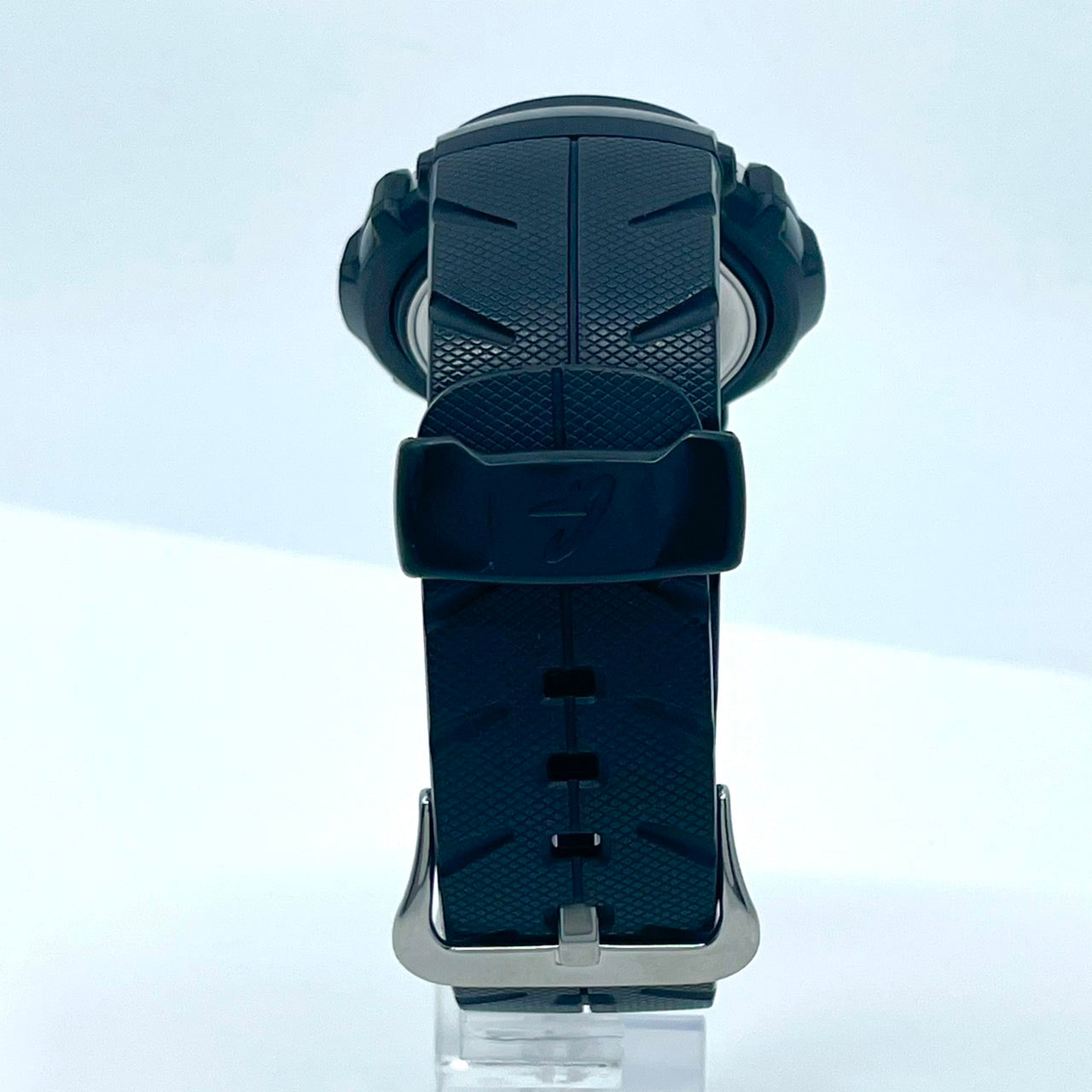 【電池交換済／稼働品】CASIO G-SHOCK G-300 カシオ Gショック メンズ 腕時計 アナデジ レッド ブラック 耐衝撃構造 20気圧防水 多機能 ワールドタイム ストップウォッチ アラーム スポーティ カジュアル クリーニング済 G6