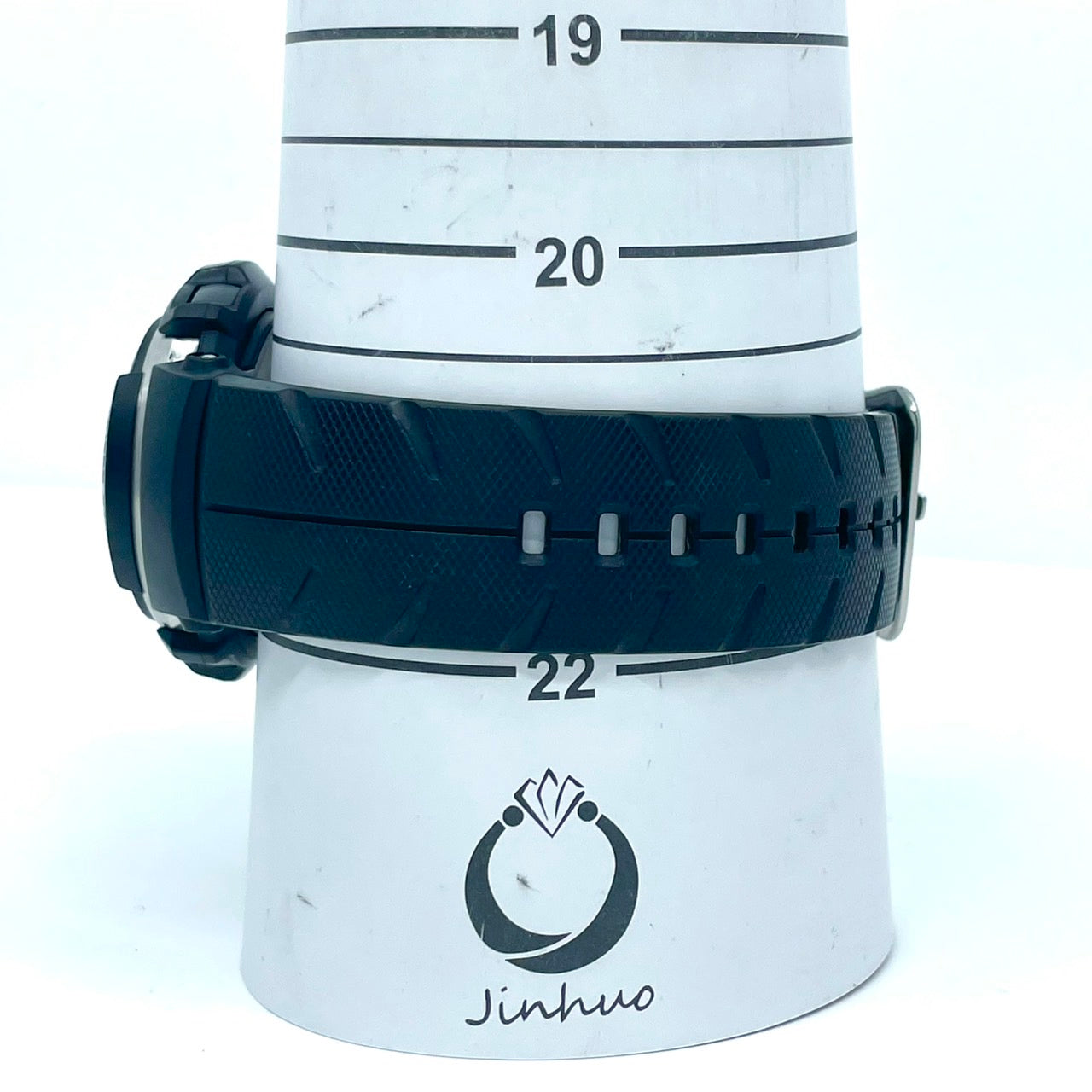 【電池交換済／稼働品】CASIO G-SHOCK G-300 カシオ Gショック メンズ 腕時計 アナデジ レッド ブラック 耐衝撃構造 20気圧防水 多機能 ワールドタイム ストップウォッチ アラーム スポーティ カジュアル クリーニング済 G6