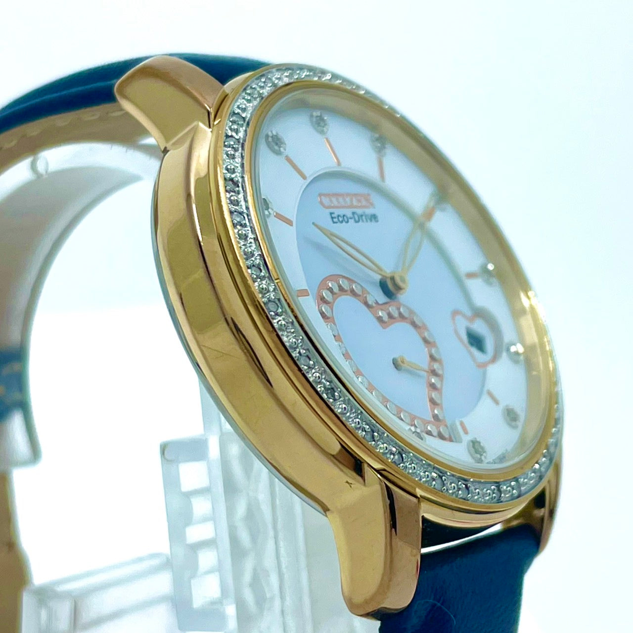 【動作確認済】シチズン CITIZEN エコドライブ レディース 腕時計 B690-S080410 ソーラー クリスタルベゼル ハートモチーフ ゴールド ネイビー エレガント ゴージャス クラシック ウォッチ G6