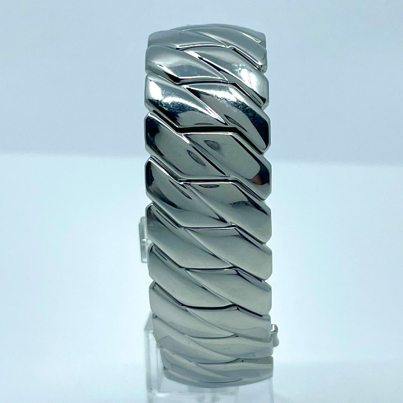 【稼働/美品】クリスチャンディオール 腕時計 D72-100 レディースウォッチ スクエア シルバー アイスブルー文字盤 クォーツ ブレスレットウォッチ エレガント ドレスウォッチ クラシック スイス製 高級ブランドウォッチ クリーニング済 G6