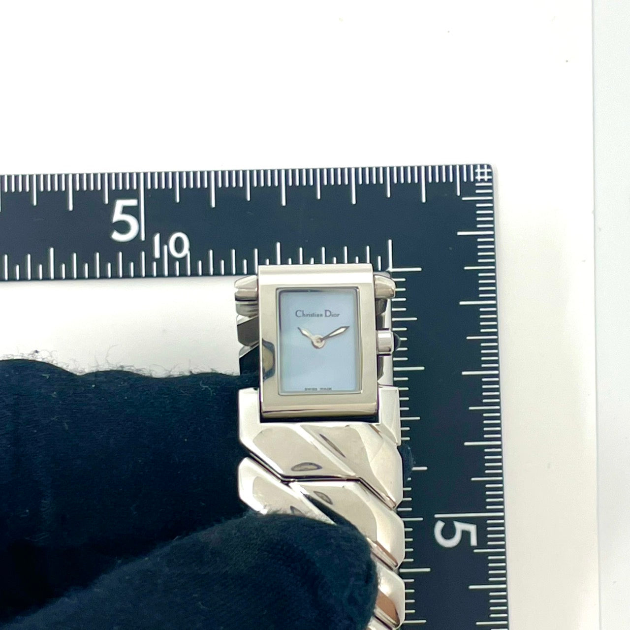 【稼働/美品】クリスチャンディオール 腕時計 D72-100 レディースウォッチ スクエア シルバー アイスブルー文字盤 クォーツ ブレスレットウォッチ エレガント ドレスウォッチ クラシック スイス製 高級ブランドウォッチ クリーニング済 G6