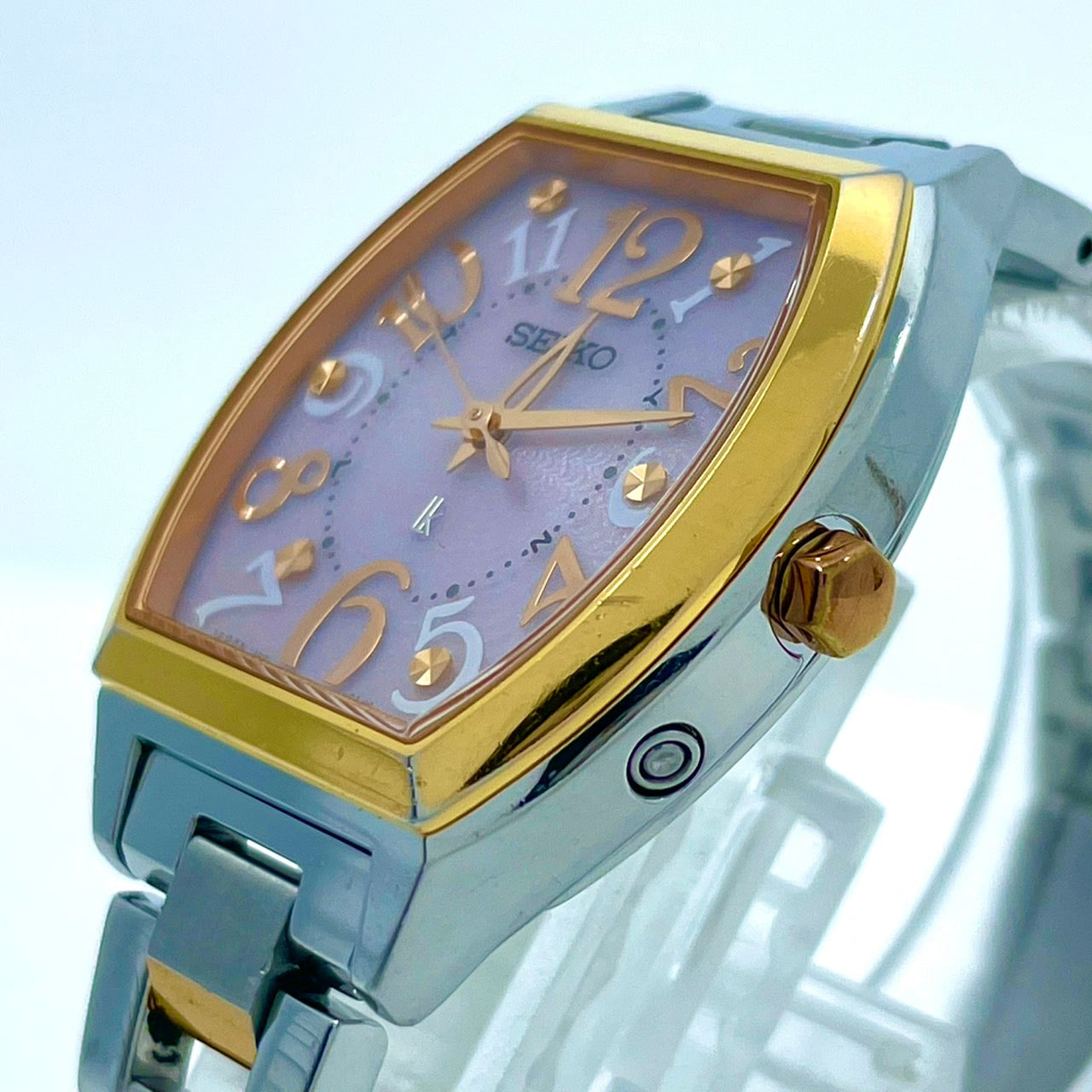 【稼働/美品】セイコー ルキア 3B51-0AE0 レディース 腕時計 ソーラー電波 トノー型 ピンク文字盤 シルバー ゴールド コンビ ステンレス エレガント クラシック ビジネス オフィス ファッションウォッチ クリーニング済 G6