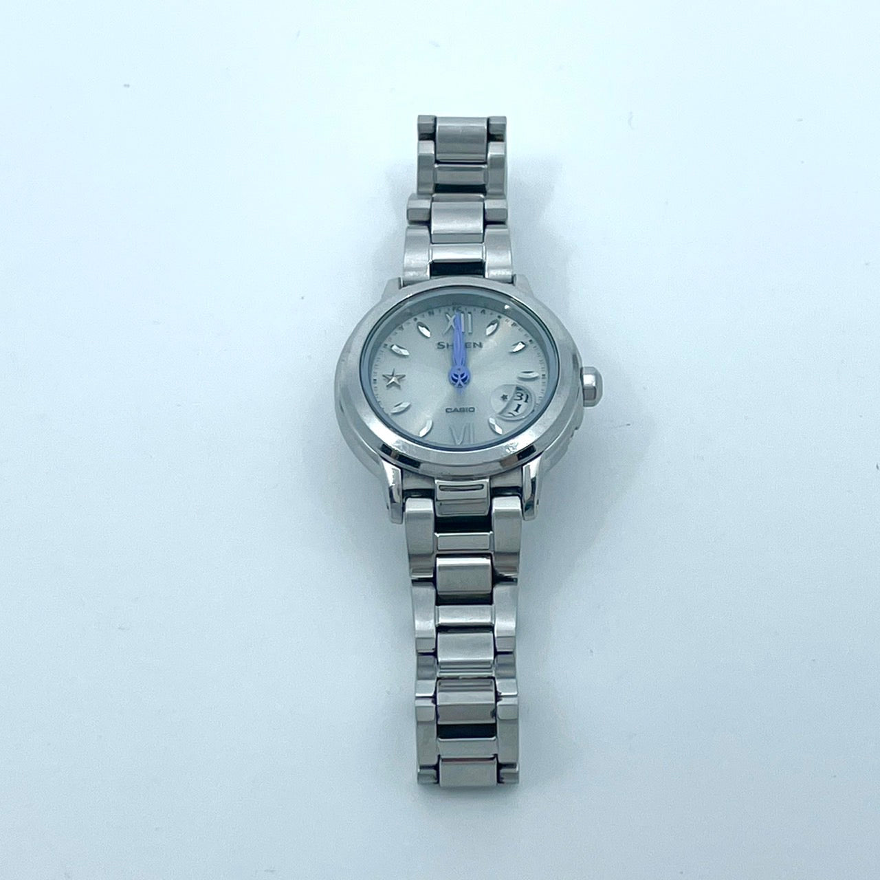 【稼働/美品】カシオ シーン 腕時計 SHW-1500 レディース ソーラー電波 シルバー ブルー針 デイト表示 星モチーフ ラウンド エレガント クラシック ビジネス オフィス ファッションウォッチ クリーニング済 G6