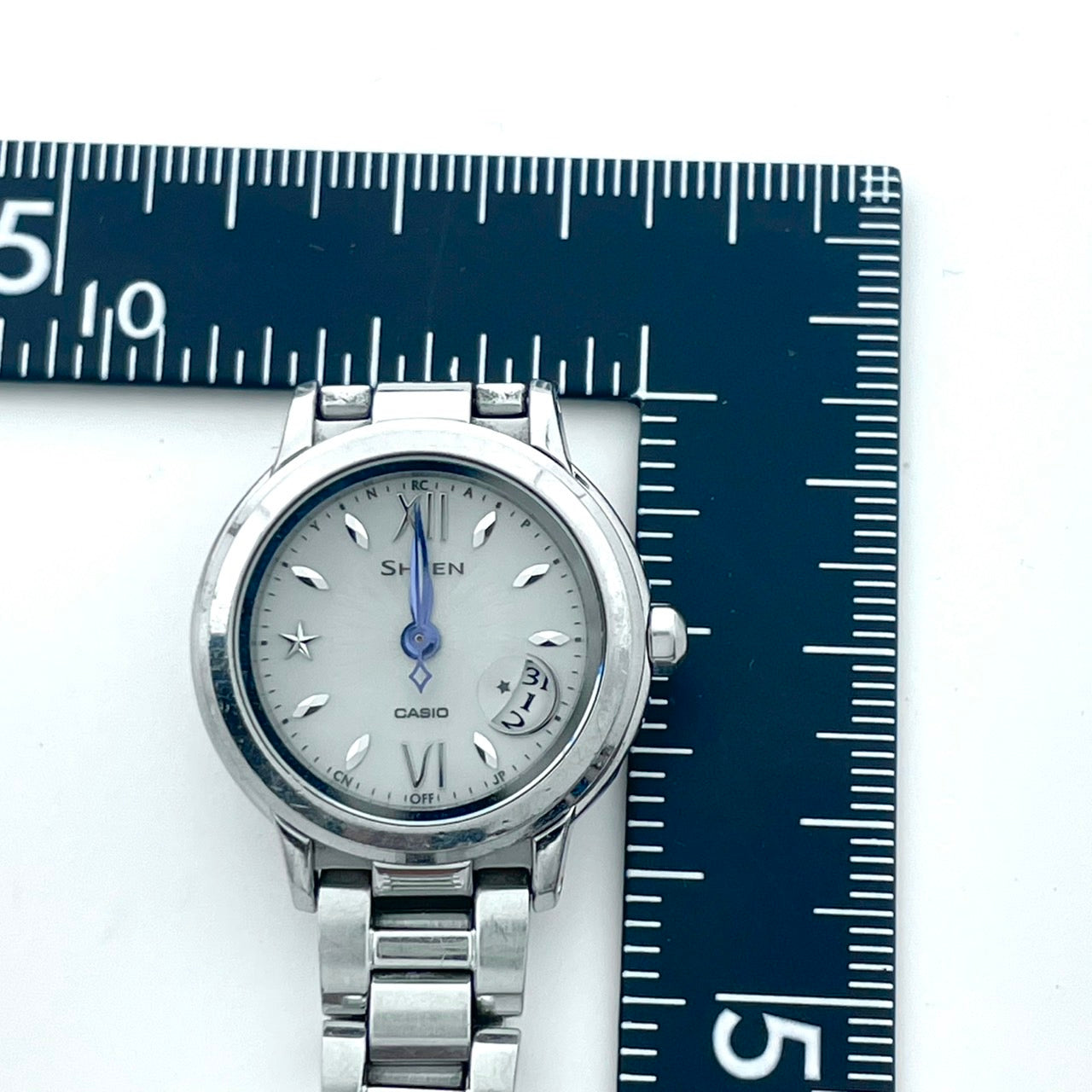 【稼働/美品】カシオ シーン 腕時計 SHW-1500 レディース ソーラー電波 シルバー ブルー針 デイト表示 星モチーフ ラウンド エレガント クラシック ビジネス オフィス ファッションウォッチ クリーニング済 G6