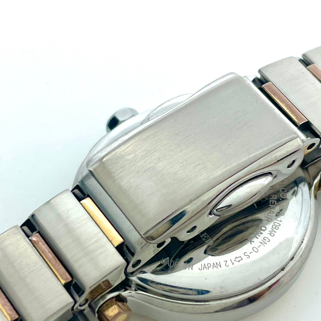 【稼働/美品】シチズン XC クロスシー 腕時計 H058-T017908 レディース エコドライブ ソーラー電波 シルバー ゴールド コンビ デイト表示 ラウンド ダイヤモンド エレガント ドレスウォッチ ビジネス クリーニング済 G6