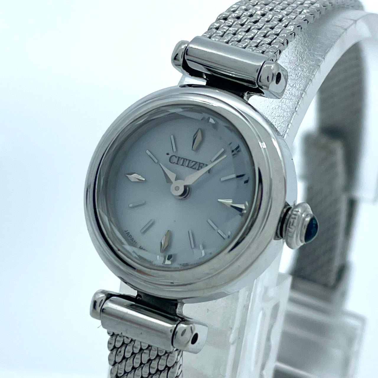 【稼働/美品】シチズン 腕時計 G626-S127998 レディース エコドライブ ソーラー シルバー シェル文字盤 ラウンド メッシュベルト クラシック エレガント ドレスウォッチ フェミニン ビジネス オフィス クリーニング済 G6