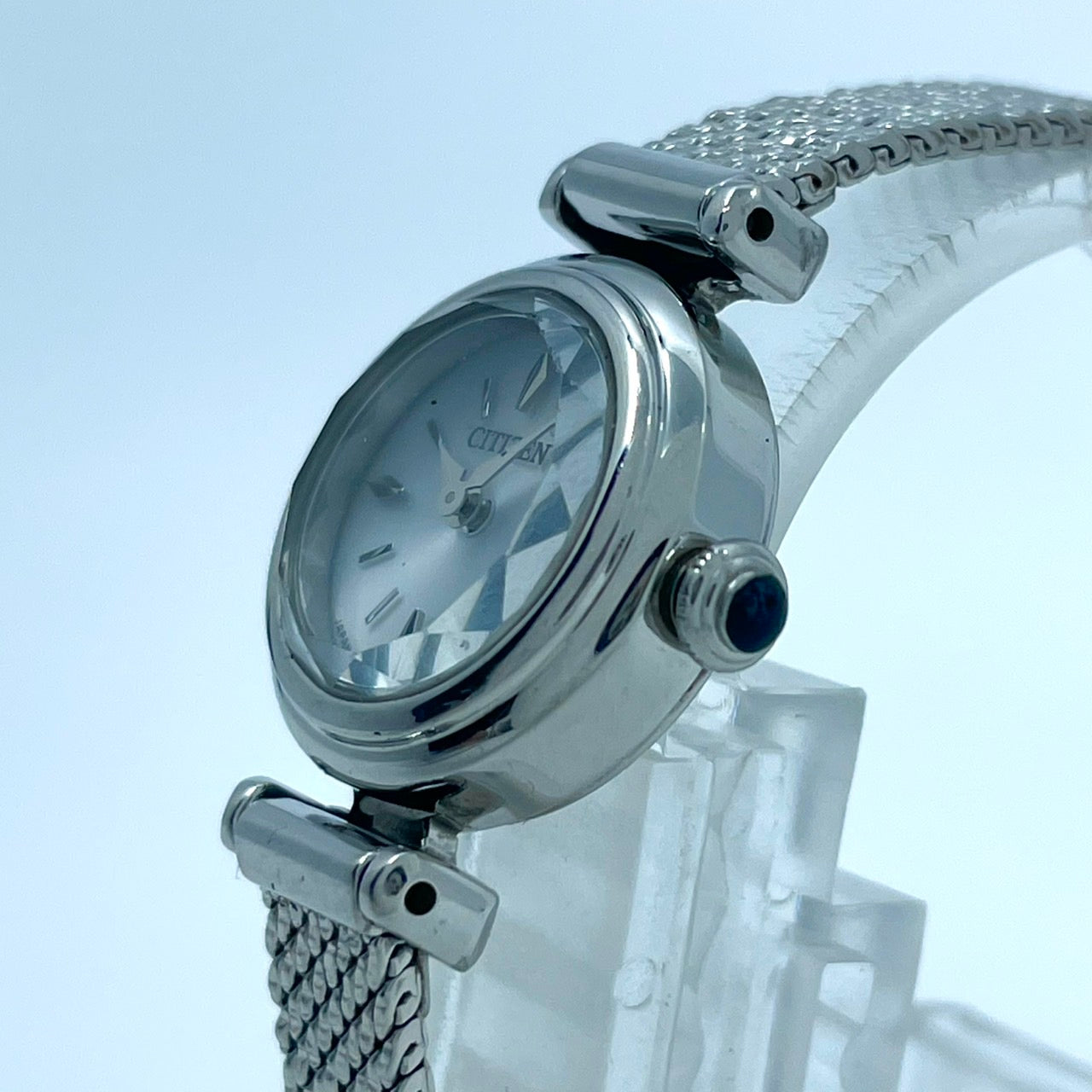 【稼働/美品】シチズン 腕時計 G626-S127998 レディース エコドライブ ソーラー シルバー シェル文字盤 ラウンド メッシュベルト クラシック エレガント ドレスウォッチ フェミニン ビジネス オフィス クリーニング済 G6