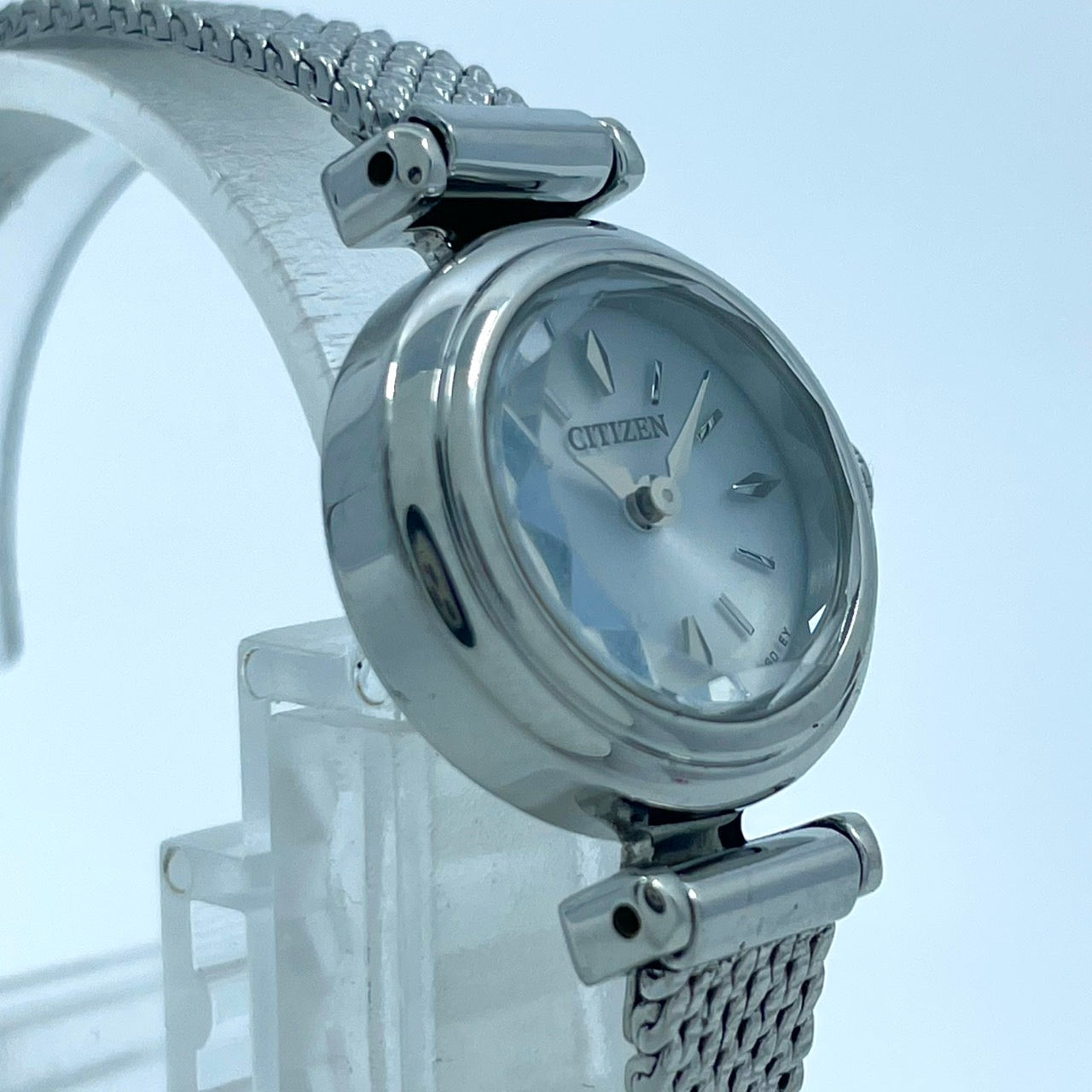 【稼働/美品】シチズン 腕時計 G626-S127998 レディース エコドライブ ソーラー シルバー シェル文字盤 ラウンド メッシュベルト クラシック エレガント ドレスウォッチ フェミニン ビジネス オフィス クリーニング済 G6