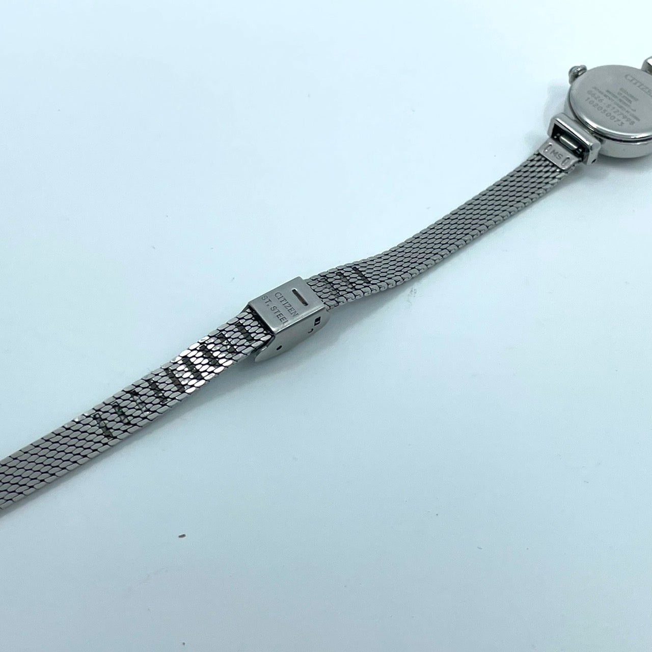【稼働/美品】シチズン 腕時計 G626-S127998 レディース エコドライブ ソーラー シルバー シェル文字盤 ラウンド メッシュベルト クラシック エレガント ドレスウォッチ フェミニン ビジネス オフィス クリーニング済 G6