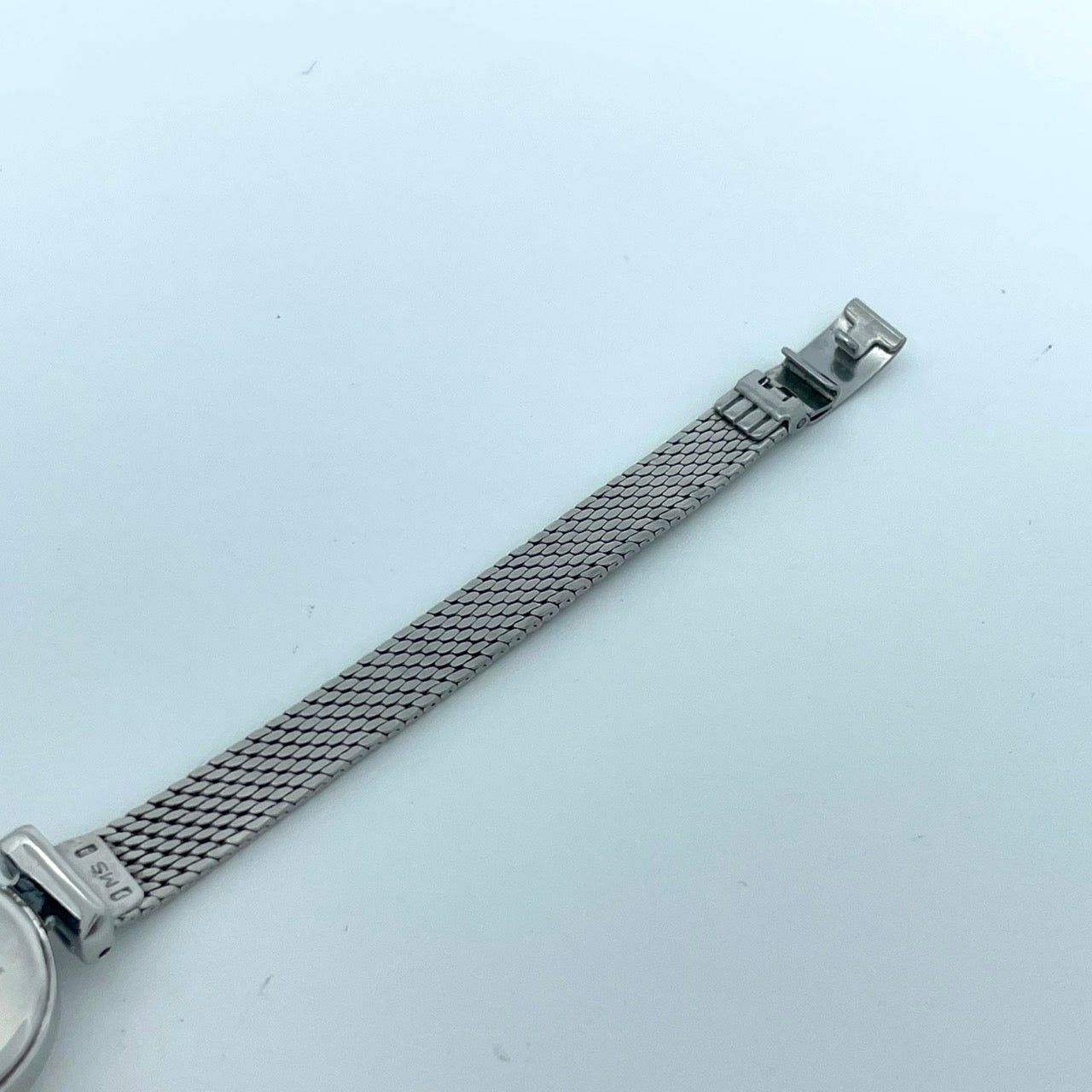 【稼働/美品】シチズン 腕時計 G626-S127998 レディース エコドライブ ソーラー シルバー シェル文字盤 ラウンド メッシュベルト クラシック エレガント ドレスウォッチ フェミニン ビジネス オフィス クリーニング済 G6