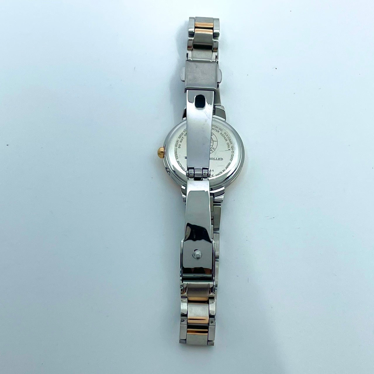 【稼働/美品】シチズン XC クロスシー 腕時計 H058-T016545 レディース エコドライブ ソーラー電波 ピンク文字盤 シルバー ゴールド コンビ デイト表示 ラウンド ローマ数字 エレガント ドレスウォッチ ビジネス クリーニング済 G6