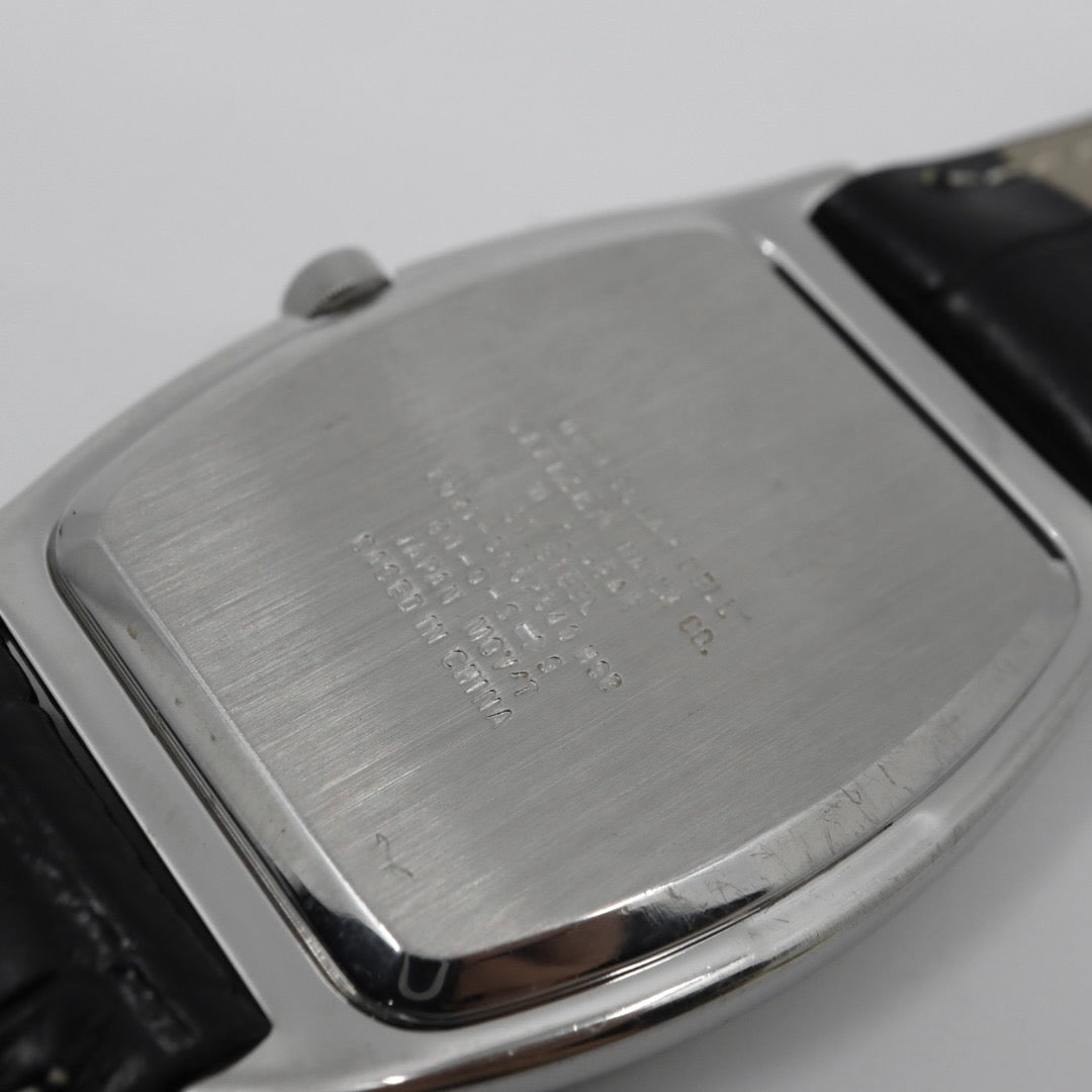 希少 CITIZEN シチズン 熊 クマ ベア ウオッチ 腕時計 白文字盤 トノー型 E031-9057544 限定 高島屋 記念モデル アナログ メンズ レディース G1