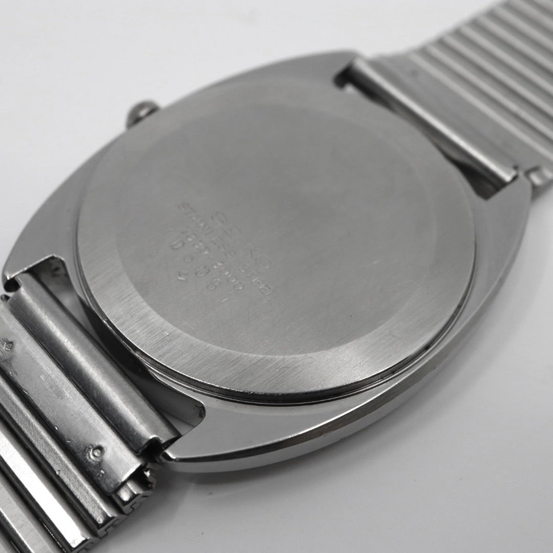 セイコー SEIKO シャリオ 腕時計 7830-8000 メンズ シルバー文字盤 クォーツ ヴィンテージ ビジネス カジュアル アンティーク G1