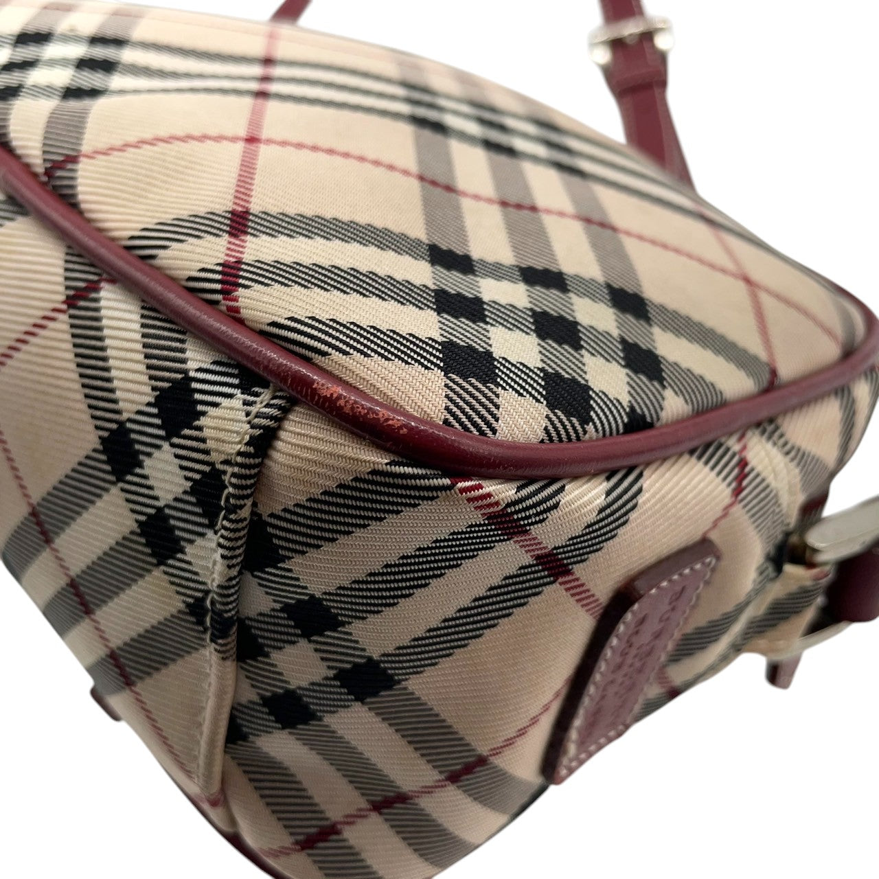 バーバリーブルーレーベル ショルダーバッグ ポシェット ノバチェック キャンバス レザー ベージュ ボルドー レディース 斜め掛け可 クラシック 定番 コンパクト カメラバッグ ミニバッグ エレガント クリーニング済み s43