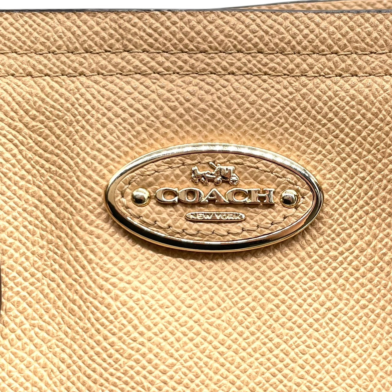 COACH コーチ ハンドバッグ 34563 ミニクリスティーキャリーオール クロスグレインレザー ベージュ レディース トートバッグ 肩掛け可 コンパクト エレガント フェミニン 通勤 ビジネス デイリーユース 人気モデル クリーニング済み s38