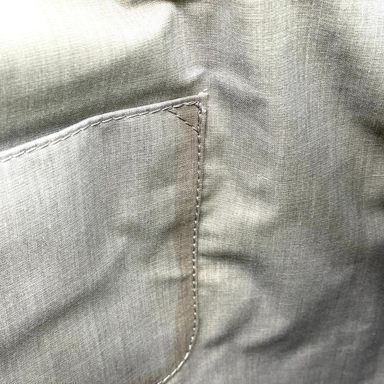 MARC JACOBS マークジェイコブス トートバッグ ハンドバッグ レザー グリーン レディース メンズ ユニセックス 大容量 A4収納可 肩掛け可 ワンショルダー ビジネス 通勤 通学 旅行 ビビッドカラー デザイナーズ クリーニング済み s28