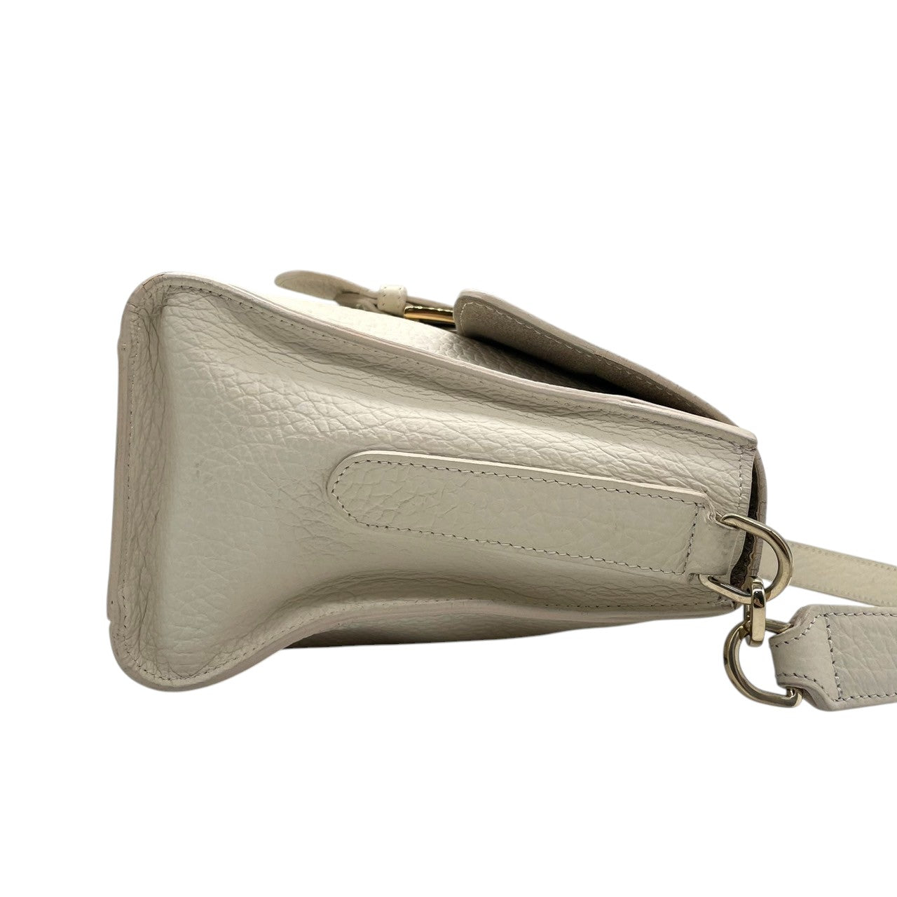 FURLA フルラ ハンドバッグ ショルダーバッグ 2WAY ワンショルダー 斜め掛け可 自立可 レザー 本革 アイボリー ゴールド金具 バックル フラップ式 レディース エレガント クラシック フォーマル ビジネス デイリーユース クリーニング済み s28