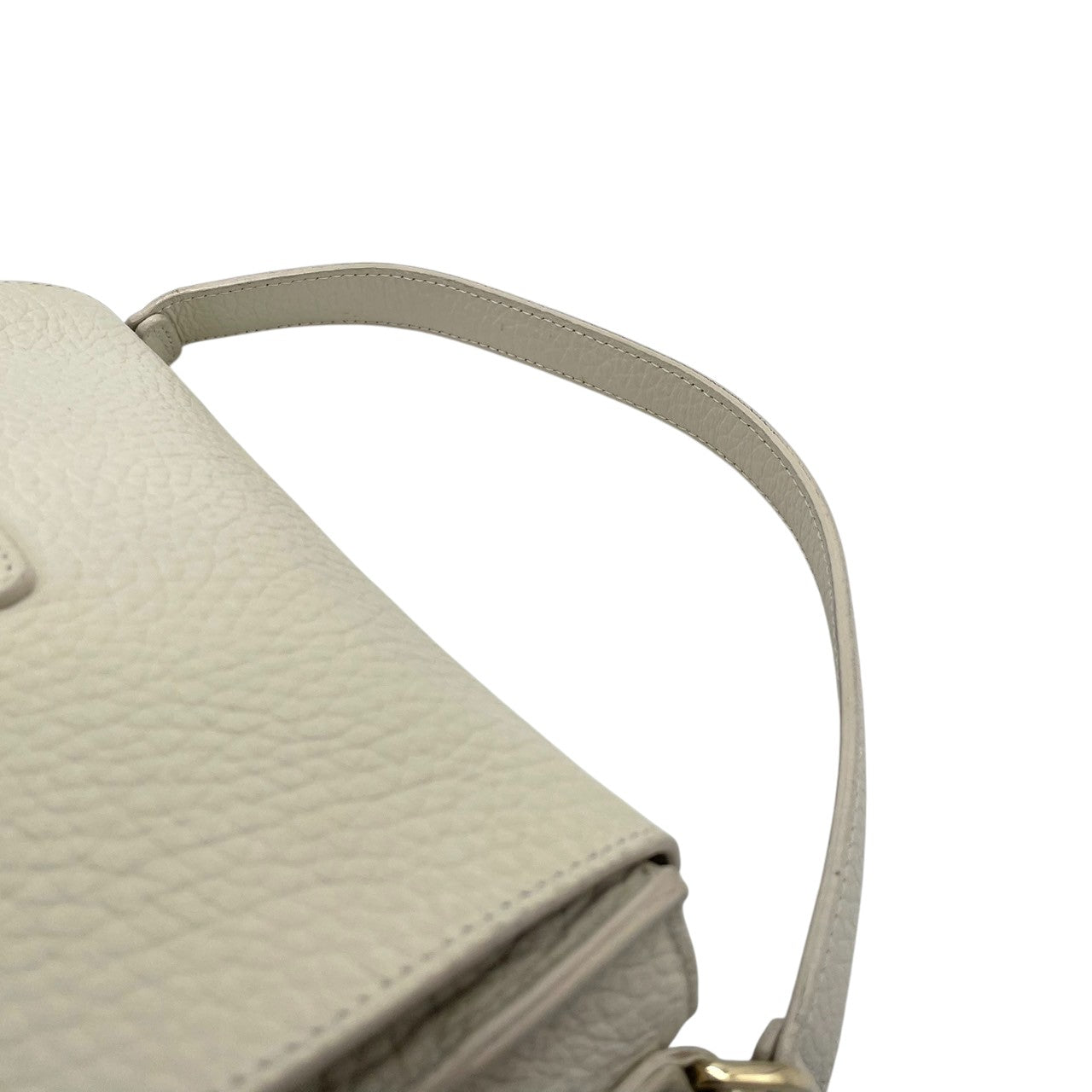 FURLA フルラ ハンドバッグ ショルダーバッグ 2WAY ワンショルダー 斜め掛け可 自立可 レザー 本革 アイボリー ゴールド金具 バックル フラップ式 レディース エレガント クラシック フォーマル ビジネス デイリーユース クリーニング済み s28