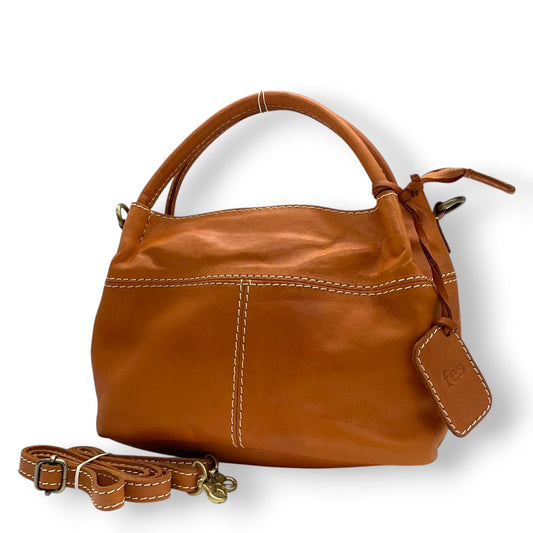 【美品】fes フェス 2WAY ハンドバッグ ショルダーバッグ 斜め掛け可 本革 レザー ブラウン キャメル系 ステッチデザイン チャーム付き レディース ナチュラル カジュアル 人気モデル クリーニング済み u3