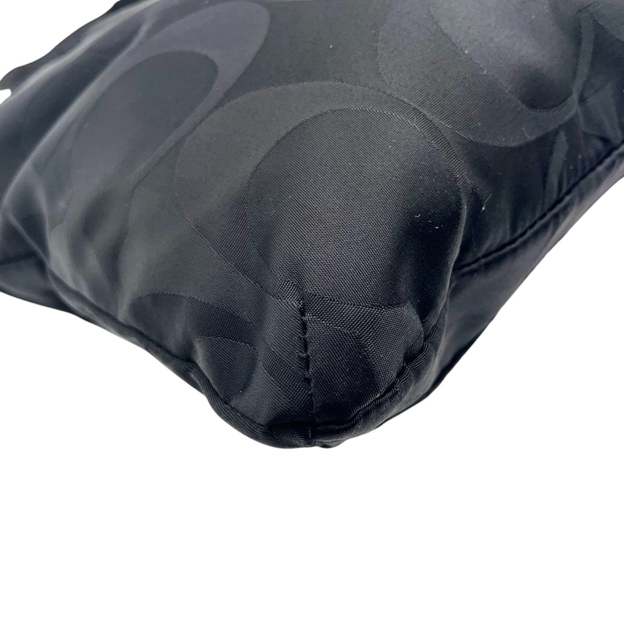 【COACH】コーチ ショルダーバッグ F77408 クロスボディ 斜め掛け可 シグネチャー オプアート キャンバス ナイロン ブラック 黒 軽量 カジュアル レディース メンズ ユニセックス 人気モデル クリーニング済み u3