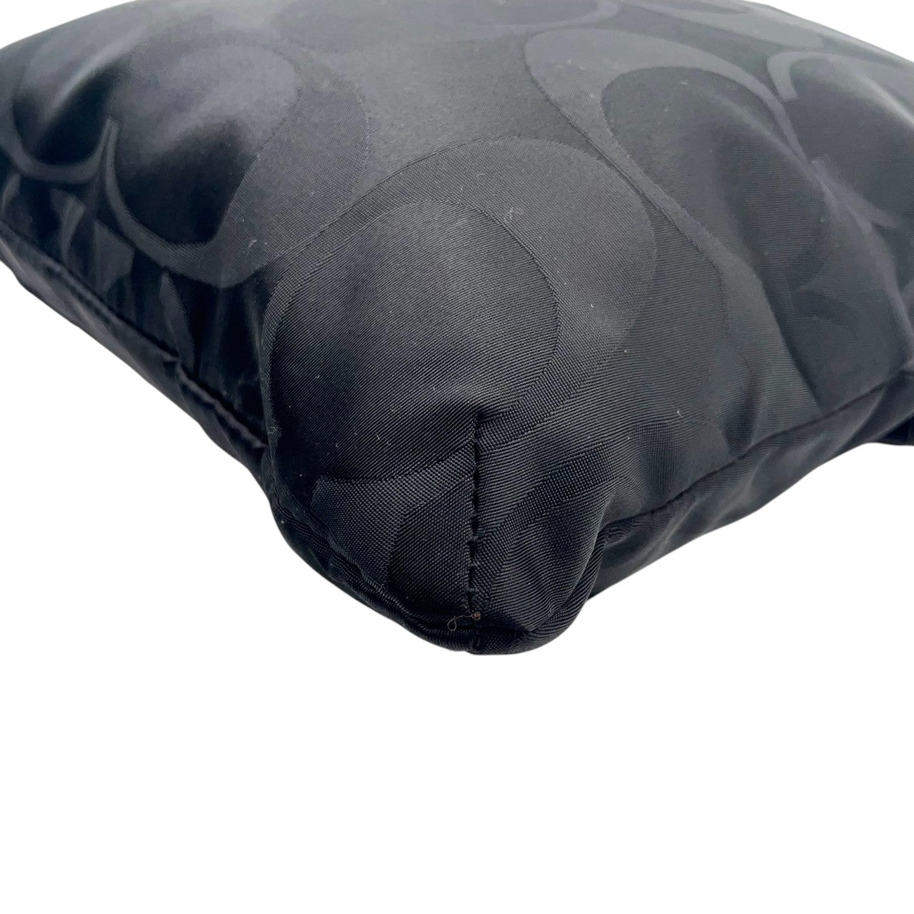 【COACH】コーチ ショルダーバッグ F77408 クロスボディ 斜め掛け可 シグネチャー オプアート キャンバス ナイロン ブラック 黒 軽量 カジュアル レディース メンズ ユニセックス 人気モデル クリーニング済み u3