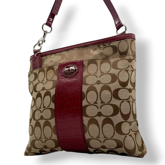 【COACH】コーチ ショルダーバッグ クロスボディ 斜め掛け可 シグネチャー キャンバス 型押しレザー切替 ベージュ ワインレッド系 レディース エレガント カジュアル 通勤通学 デイリーユース 定番人気モデル クリーニング済み u12