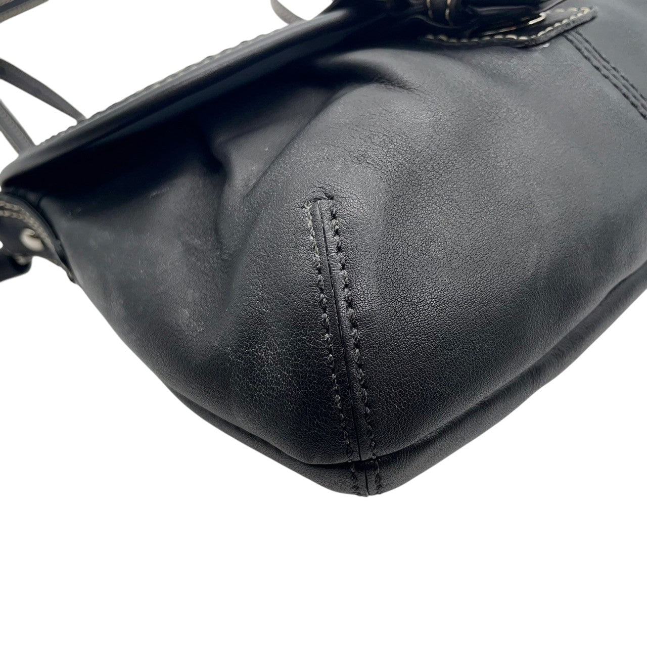 【COACH】コーチ ソーホー ショルダーバッグ ワンショルダー 斜め掛け可 F15077 フラップ 本革 レザー ブラック 黒 ステッチデザイン レディース エレガント カジュアル クラシック 定番人気モデル クリーニング済み u12