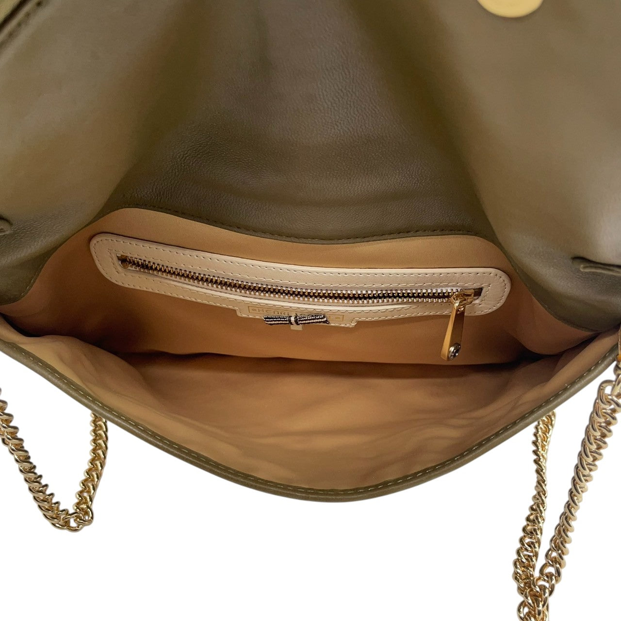 【美品】Henri Bendel ヘンリベンデル 2WAY ショルダーバッグ クラッチバッグ チェーンショルダー パンチングレザー カーキ グリーン系 ゴールド金具 レディース エレガント スタイリッシュ パーティー 人気モデル クリーニング済み s7