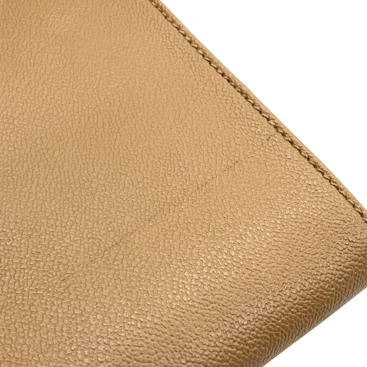 【TRUSSARDI】トラサルディ クラッチバッグ セカンドバッグ PVC レザー ベージュ系 ロゴ型押し イタリア製 メンズ レディース ユニセックス フォーマル ビジネス ヴィンテージ スタイリッシュ 上品 クリーニング済み s7