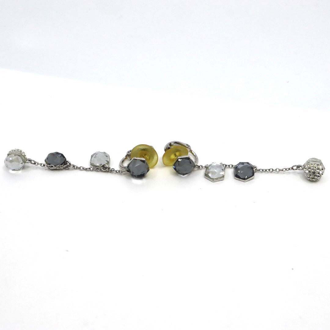 SWAROVSKI スワロフスキー Media イヤリング シルバー クリスタル クリア グレー エレガント アクセサリー レディース ジュエリー 上品 純正BOX付き I10