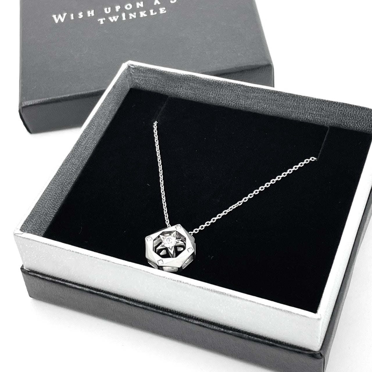 美品 フェスタリア festaria 2018 ビジュソフィア ネックレス SV980 ダイヤモンド Wish upon a star シルバー レディース W6