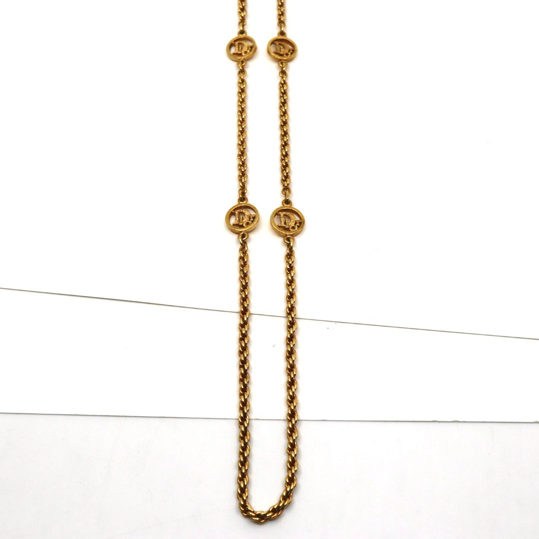 美品 クリスチャン ディオール Christian Dior ロゴネックレス ロゴメダル チェーンネックレス ロングチェーン ゴールド ヴィンテージ アクセサリー レディース I8