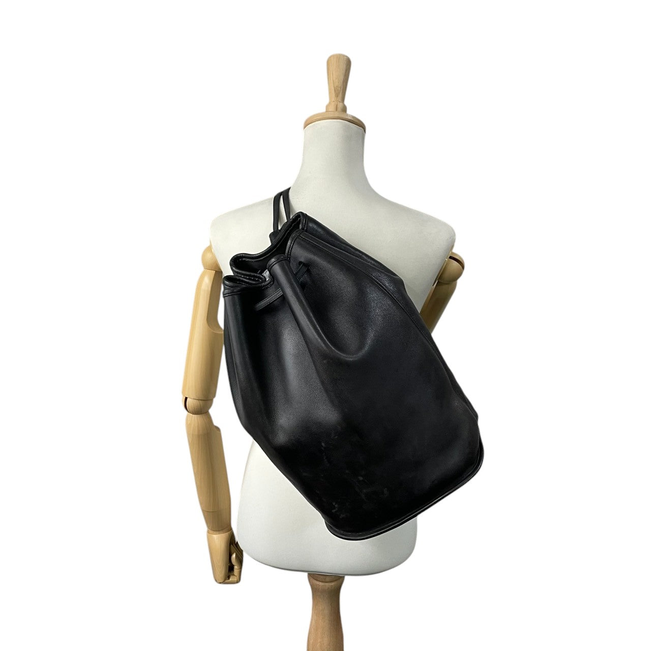 【希少 USA製】オールドコーチ レザー リュックサック 9960 巾着型 バックパック 本革 自立可　ブラック メンズ レディース A4可 COACH ビンテージ クラシック 大容量 ドローストリング 0917-326 U1