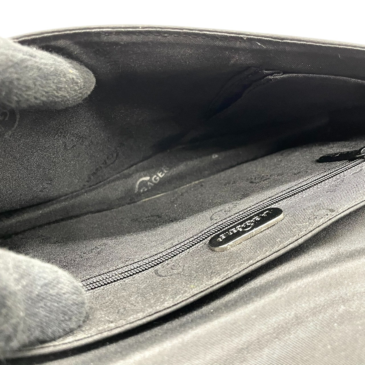 【未使用級／極美品】ラバガジェリー ターンロック ワンショルダー ハンドバッグ ナイロン レザー ブラック レディース 肩掛け可 フラップバッグ LA BAGAGERIE フォーマル エレガント フランス パリ 上品デザイン U1