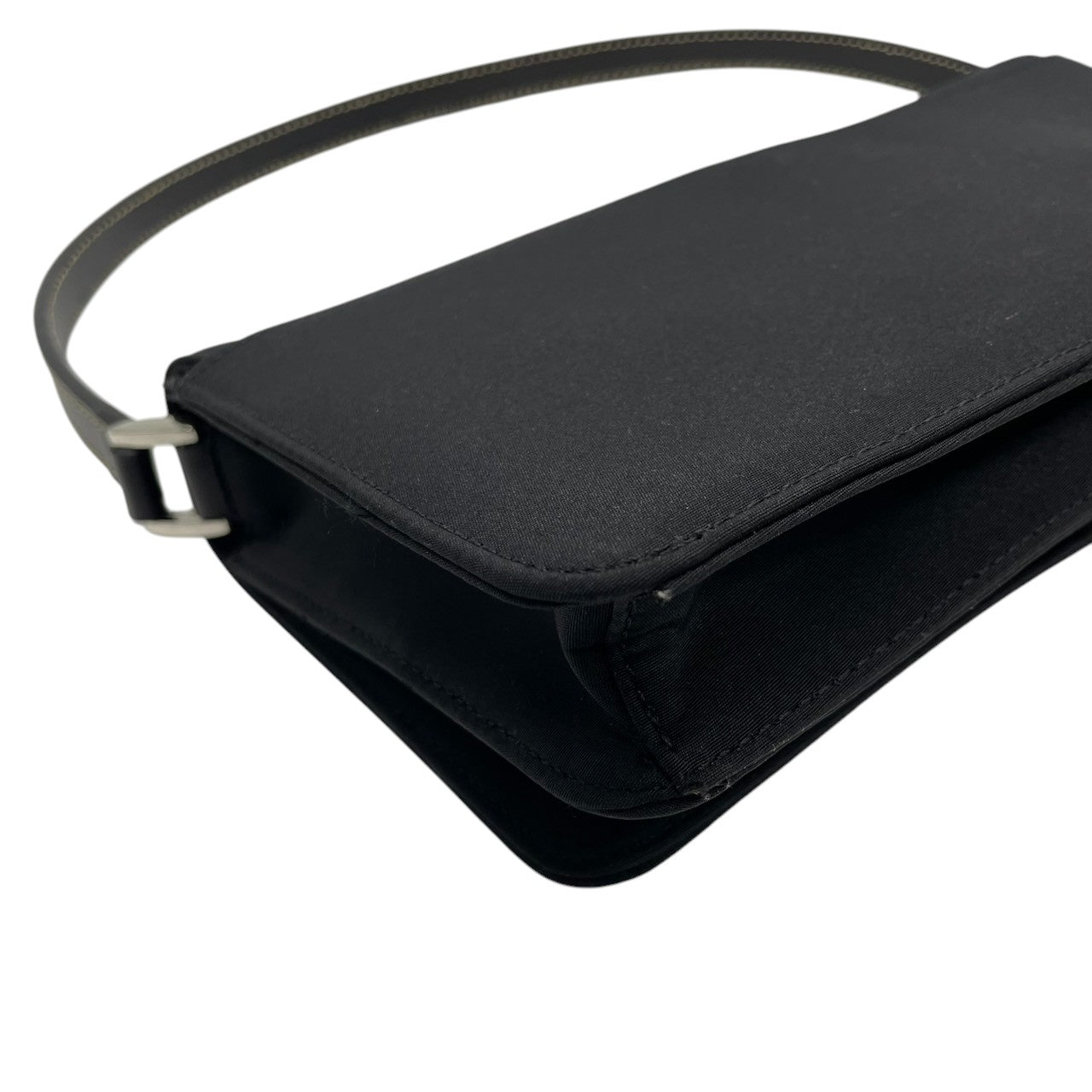 【未使用級／極美品】ラバガジェリー ターンロック ワンショルダー ハンドバッグ ナイロン レザー ブラック レディース 肩掛け可 フラップバッグ LA BAGAGERIE フォーマル エレガント フランス パリ 上品デザイン U1