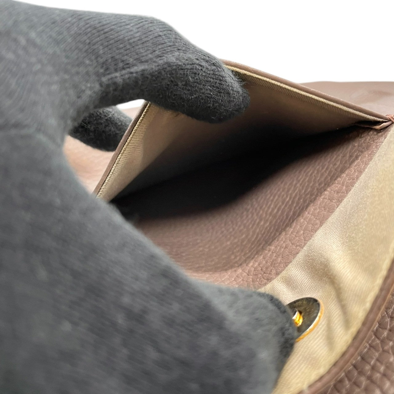 アタオ ATAO elvy エルヴィ 2way ショルダーバッグ ハンドバッグ トートバッグ 斜め掛け可 シボ革 シュリンクレザー 本革 鞄 かばん ゴールド金具 三角ロゴプレート 通勤 通学 日本ブランド 神戸 エレガント レディース U11