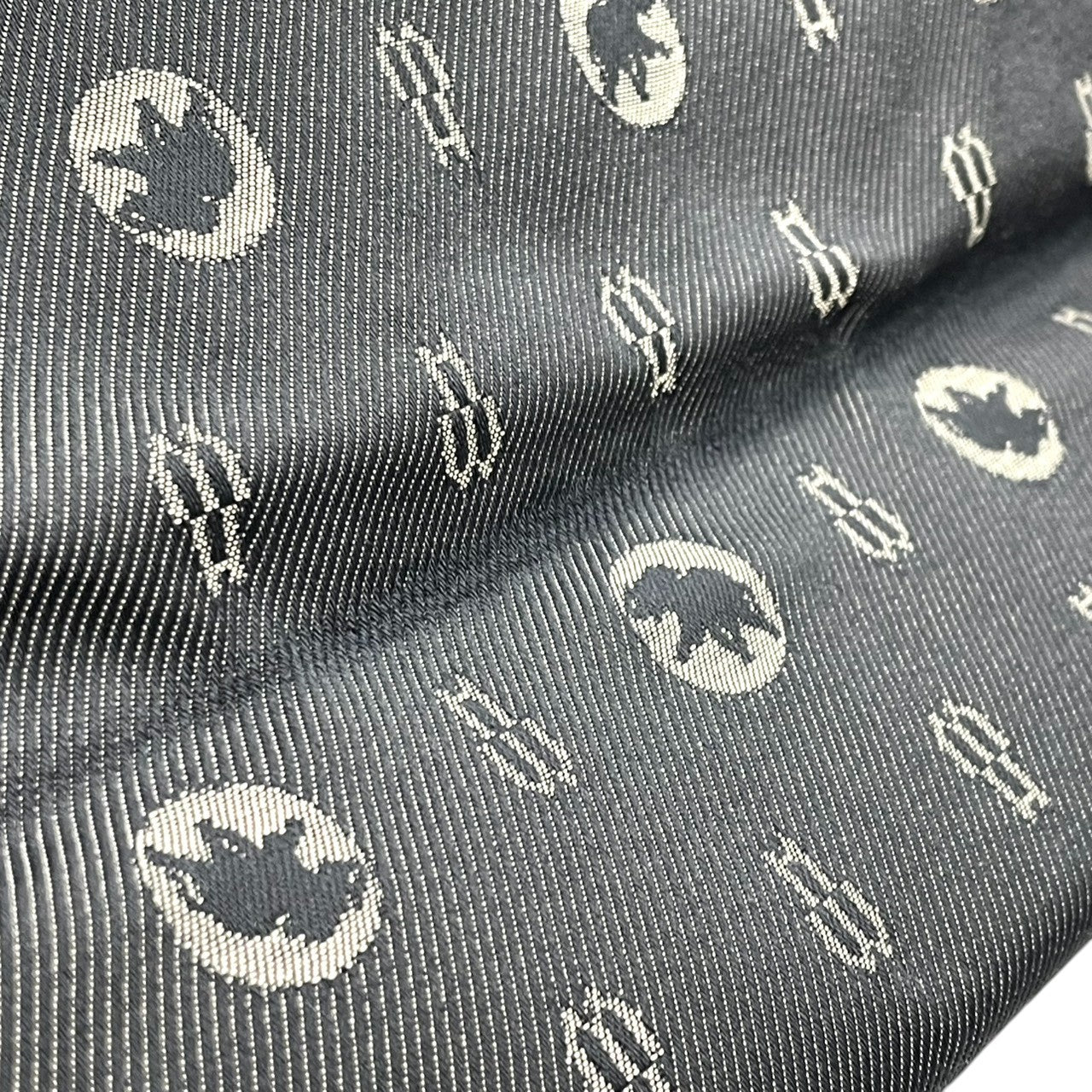 良品 ハンティングワールド HUNTING WORLD ワンショルダーバッグ ハンドバッグ ホーボー ナイロン レザー 総柄 ロゴ モノグラム ブラック 黒 シルバー金具 肩掛け レディース カジュアル イタリア製 U11