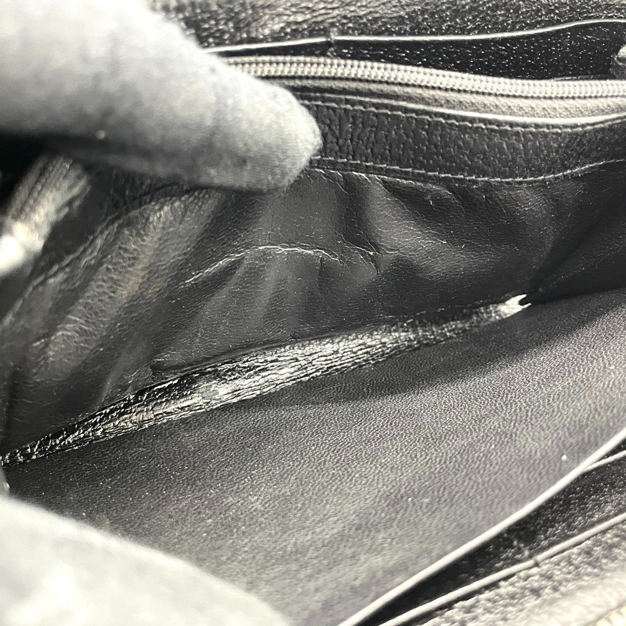 グッチ GUCCI 長財布 ラウンドファスナー ジップアラウンド GGキャンバス レザー 本革 ブラック 黒 ロゴプレート シルバー金具 大容量 収納力 ウォレット サイフ 定番 人気 メンズ レディース ユニセックス 男女兼用 イタリア製 鞄 かばん w5