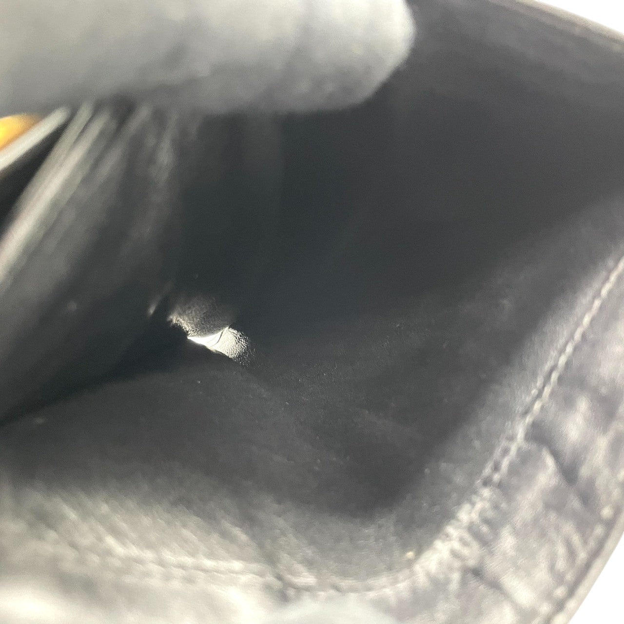 【美品】グッチ GUCCI 長財布 二つ折り がま口 ガマ口 GGキャンバス レザー 本革 ブラック 黒 ゴールド金具 Gロゴ ロング ウォレット レディース メンズ ユニセックス 男女兼用 スリム 薄型 ヴィンテージ レトロ クラシック オールドグッチ w5