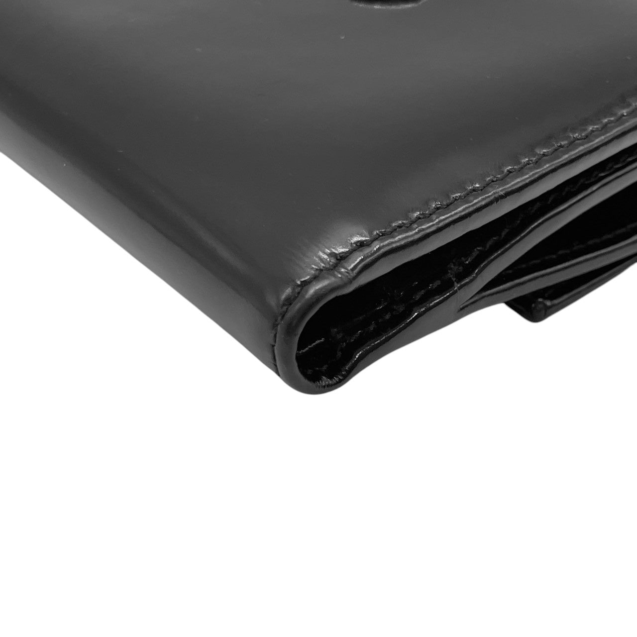 【美品】グッチ GUCCI 三つ折り財布 がま口 ガマ口 小銭入れ コンパクト パテントレザー エナメル ブラック 黒 シルバー金具 Gロゴ レディース メンズ ユニセックス 男女兼用 ヴィンテージ レトロ クラシック オールドグッチ イタリア製 w5