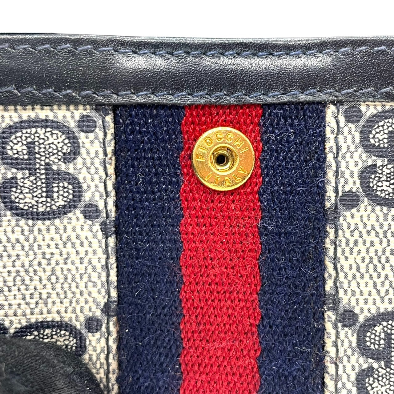 グッチ GUCCI カードケース 名刺入れ 二つ折り GGスプリーム シェリーライン インターロッキングG オールドグッチ PVC レザー ネイビー グレー ヴィンテージ レトロ クラシック メンズ レディース w5