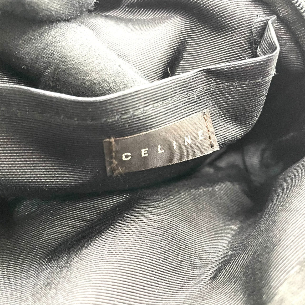 【未使用級】セリーヌ CELINE ポーチ 化粧ポーチ コスメポーチ 小物入れ トリオンフ マカダム 総柄 ロゴプレート ナイロン ブラック 黒 シルバー金具 レディース ノベルティ パルファム メイクポーチ トラベル 旅行 軽量 上品 エレガント 美品 m5