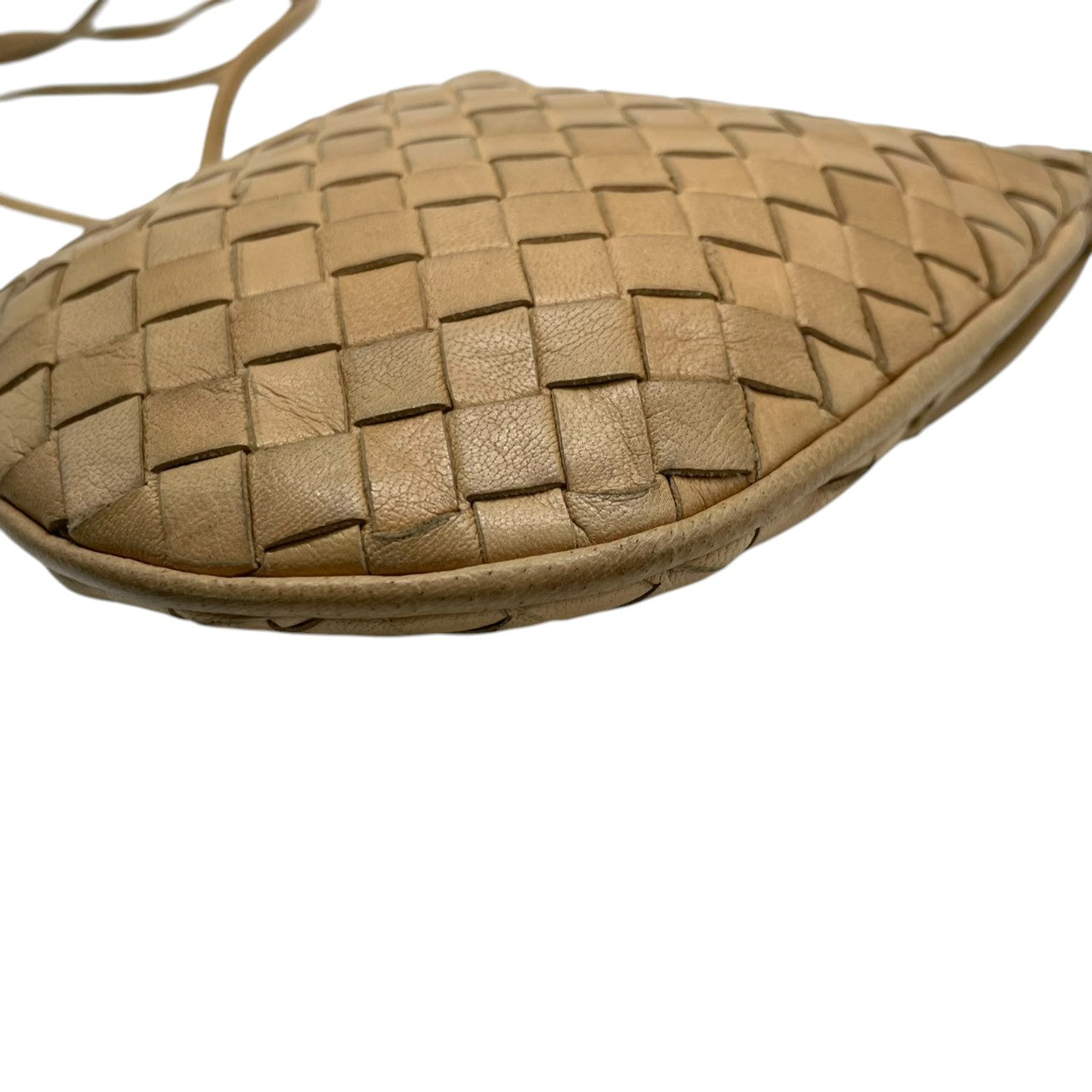 ボッテガヴェネタ BOTTEGA VENETA イントレチャート ショルダーバッグ ポシェット ミニバッグ レザー 本革 ベージュ キャメル 斜め掛け クロスボディ ヴィンテージ オールド レトロ スマホポーチ 鞄 カバン s23