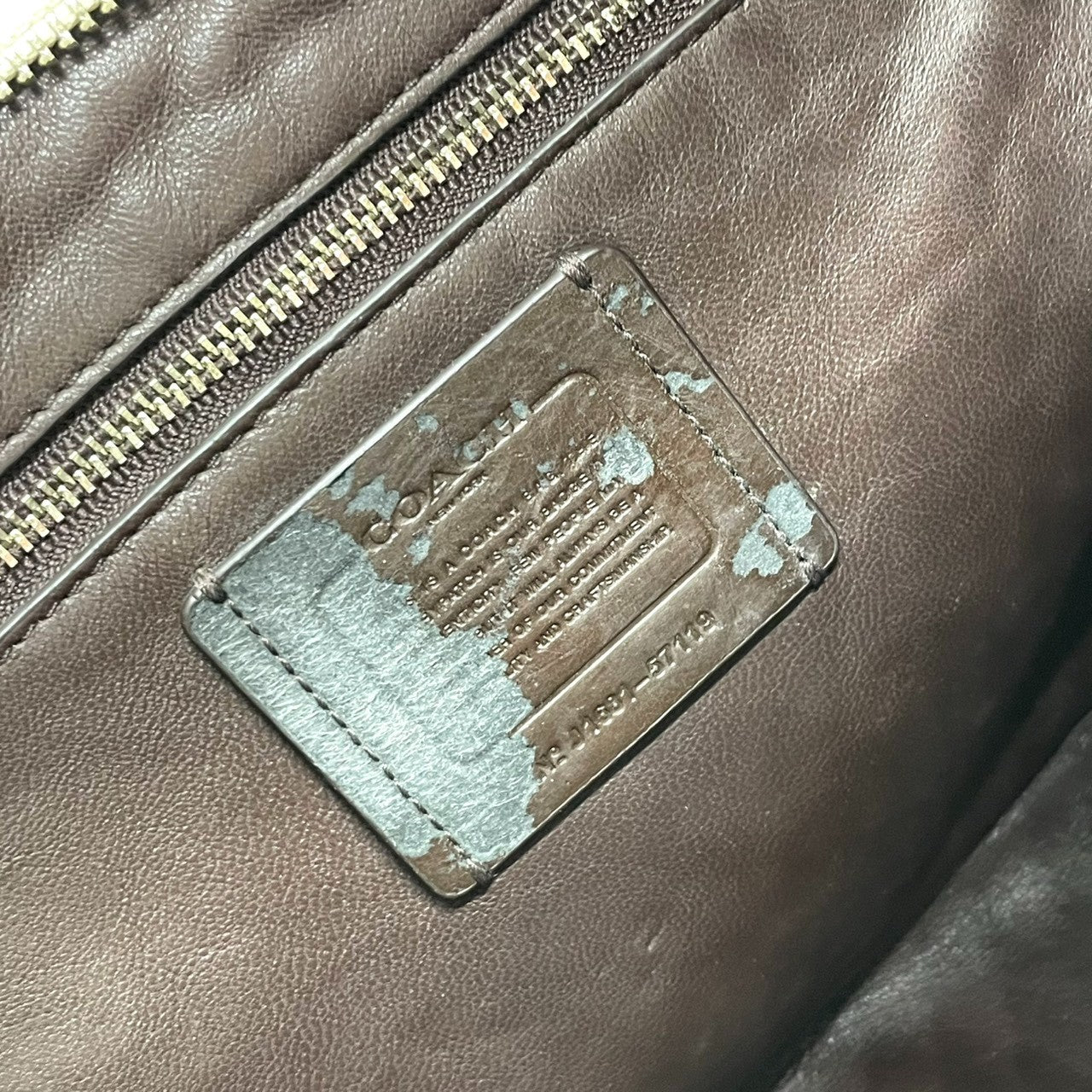 【美品】コーチ COACH チェルシー ホーボー 2WAY ショルダーバッグ 斜め掛け ワンショルダー ペブルドレザー 本革 アイボリー 白 シルバー金具 57119 シンプル 上品 エレガント レディース 鞄 カバン 通勤 通学 s91