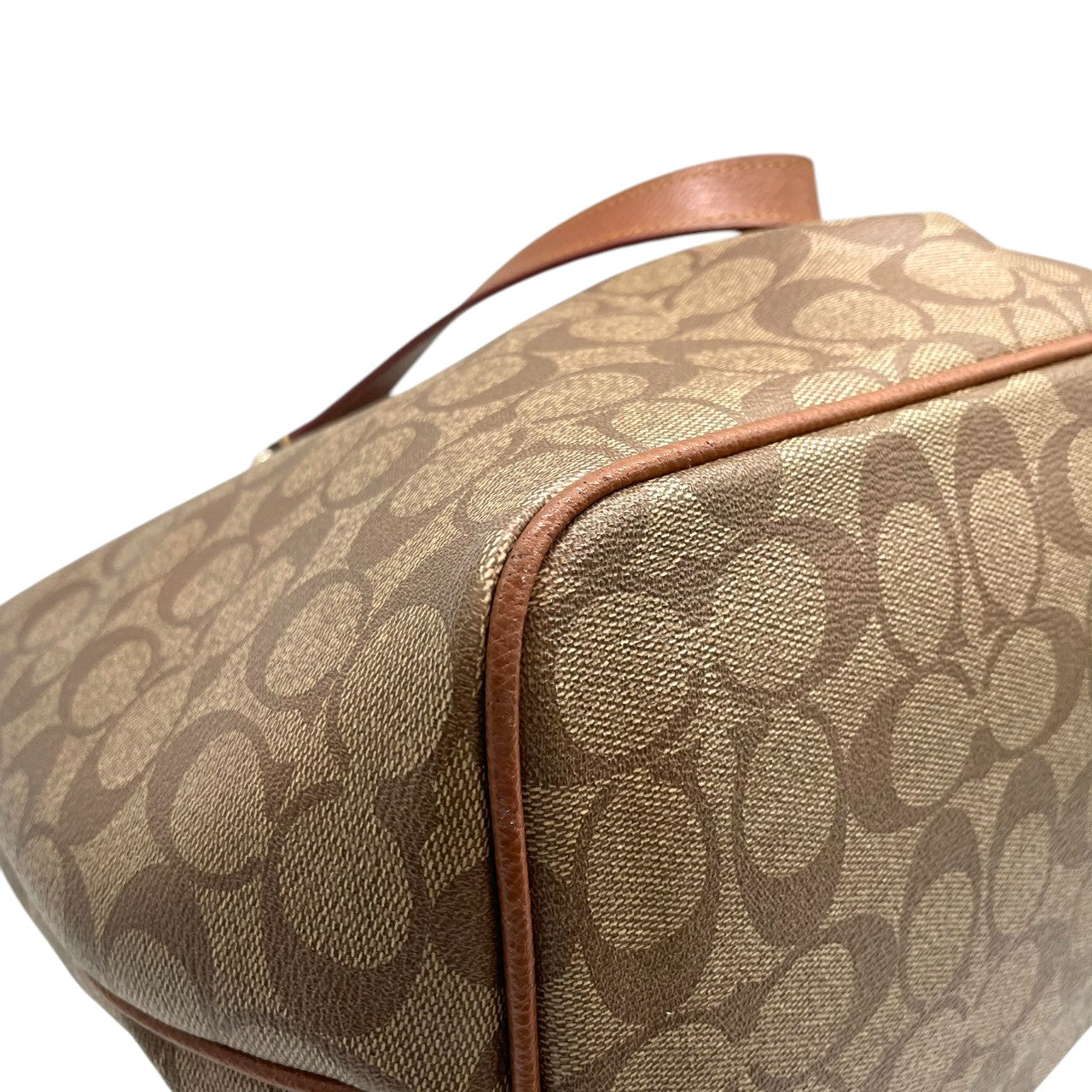 【未使用級】コーチ COACH シグネチャー 2WAY トートバッグ ショルダーバッグ 斜め掛け PVC レザー ブラウン 茶色 ゴールド金具 34614 A4収納可 大容量 ギャザー プリーツ 軽量 通勤 通学 ビジネス レディース 鞄 カバン E5
