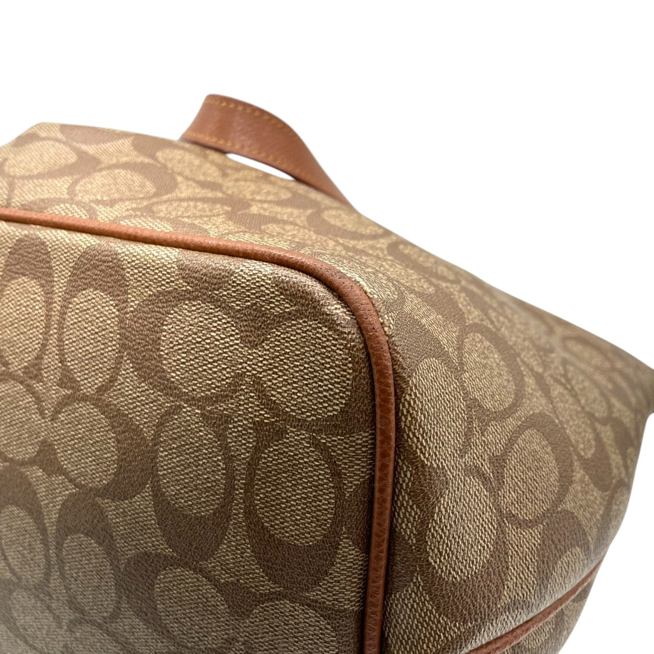 【未使用級】コーチ COACH シグネチャー 2WAY トートバッグ ショルダーバッグ 斜め掛け PVC レザー ブラウン 茶色 ゴールド金具 34614 A4収納可 大容量 ギャザー プリーツ 軽量 通勤 通学 ビジネス レディース 鞄 カバン E5