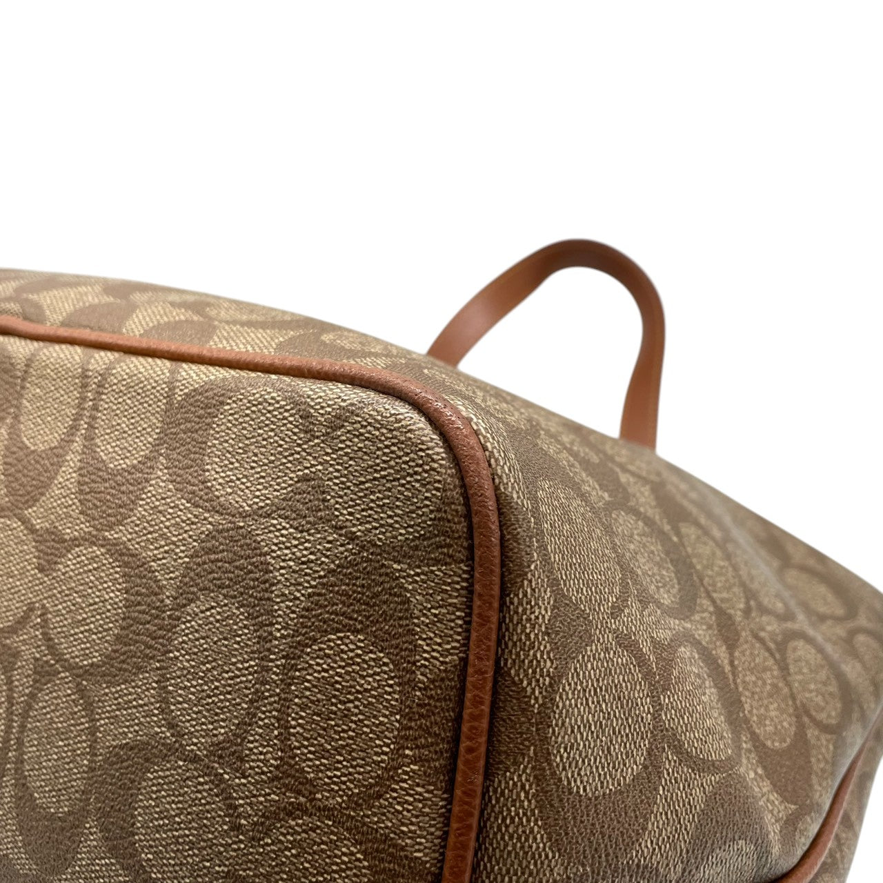 【未使用級】コーチ COACH シグネチャー 2WAY トートバッグ ショルダーバッグ 斜め掛け PVC レザー ブラウン 茶色 ゴールド金具 34614 A4収納可 大容量 ギャザー プリーツ 軽量 通勤 通学 ビジネス レディース 鞄 カバン E5